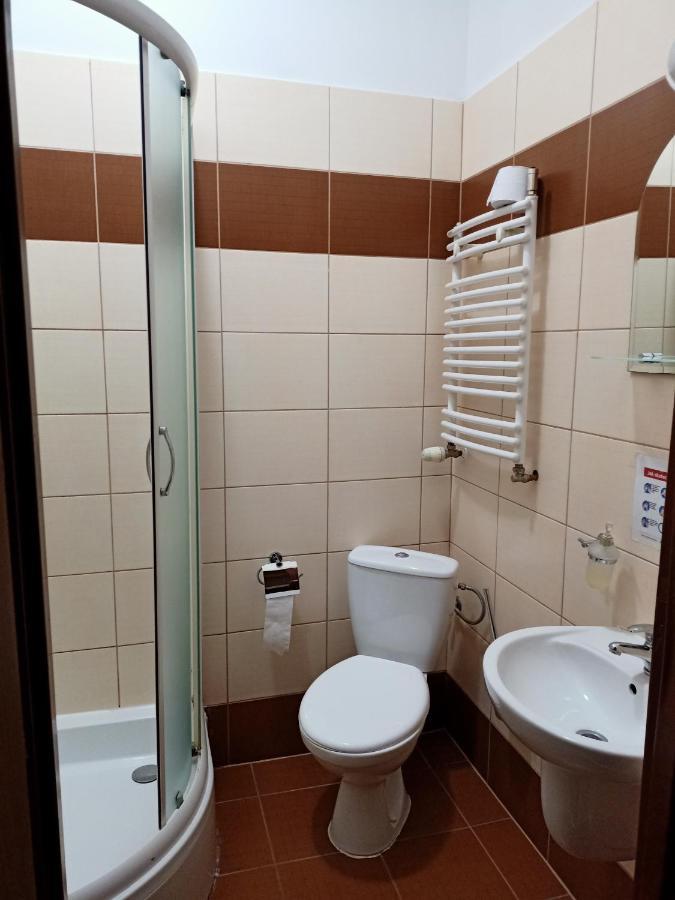 Hostel Na Fali Goleniów Buitenkant foto